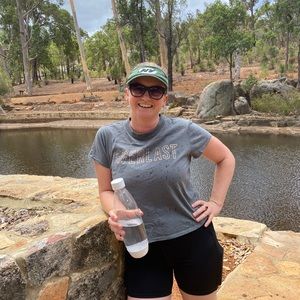 Meet your Posher, Janet